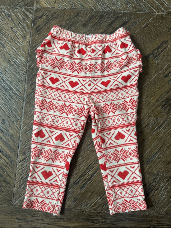 Old Navy Other - Old Navy Red and Cream Heart Fair Isle Baby Leggings